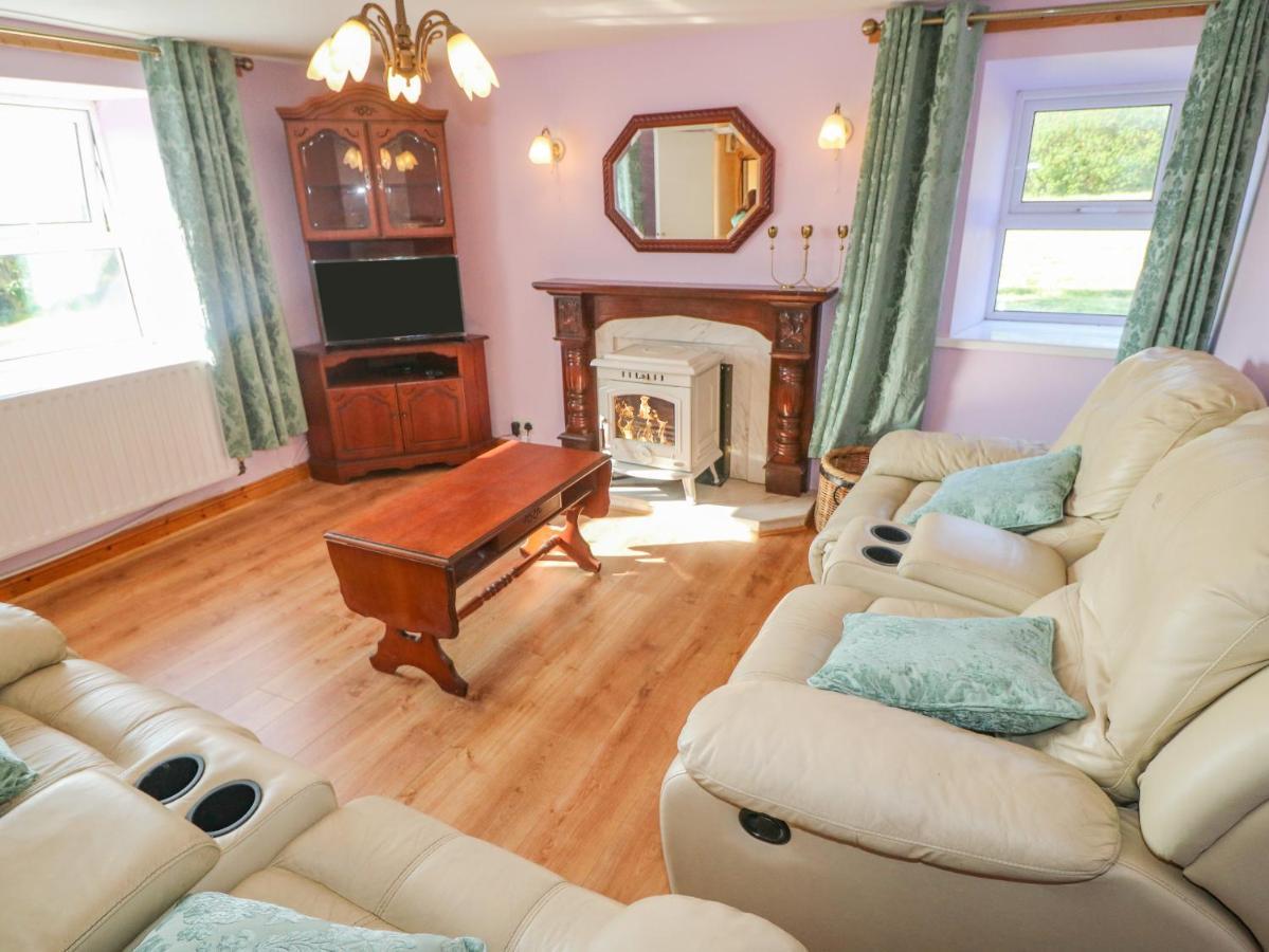 Gleann Griannmhar Villa รอสคาร์เบอรี ภายนอก รูปภาพ