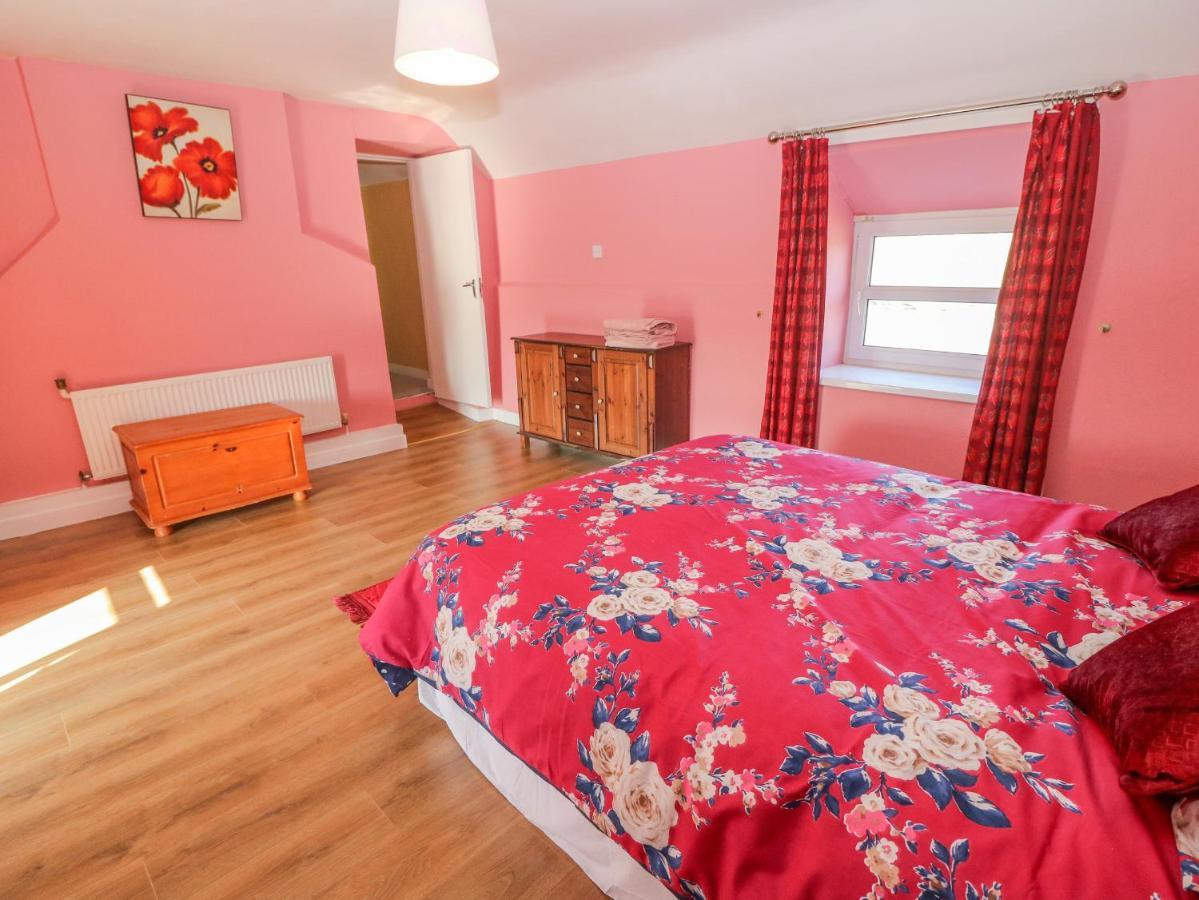 Gleann Griannmhar Villa รอสคาร์เบอรี ภายนอก รูปภาพ
