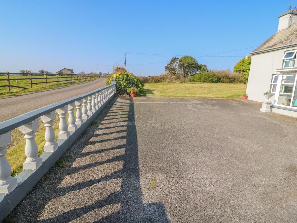 Gleann Griannmhar Villa รอสคาร์เบอรี ภายนอก รูปภาพ