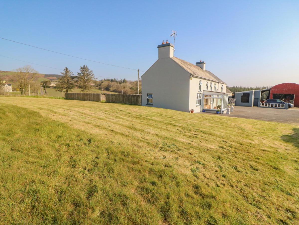 Gleann Griannmhar Villa รอสคาร์เบอรี ภายนอก รูปภาพ